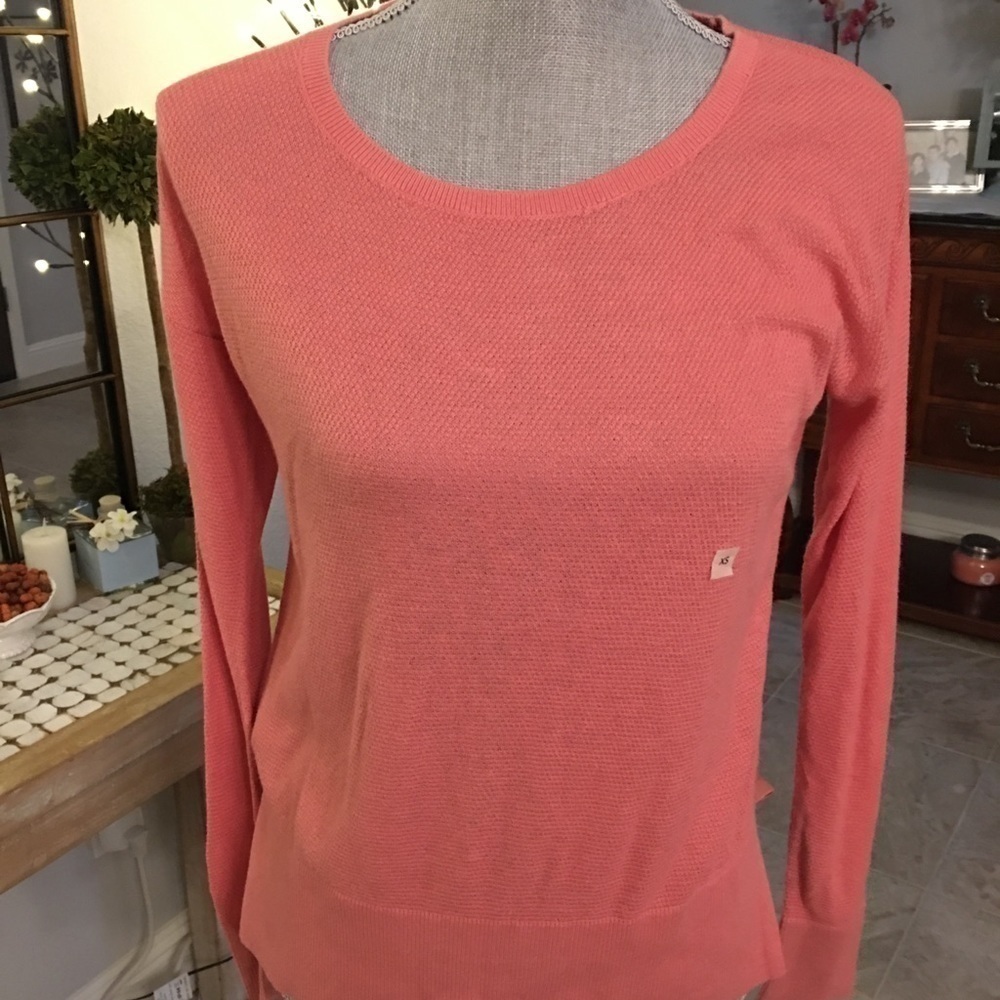 New - LOFT sweater